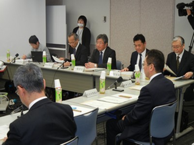 偽造薬の流通防止に向け、議論開始のサムネイル画像