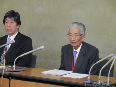 中心静脈穿刺の事故防止に向けて提言公表のサムネイル画像