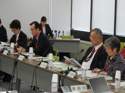 がん対策でゲノム医療の提供体制を構築へのサムネイル画像