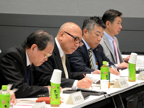 廃止予定の維持期リハ、患者像の把握をのサムネイル画像