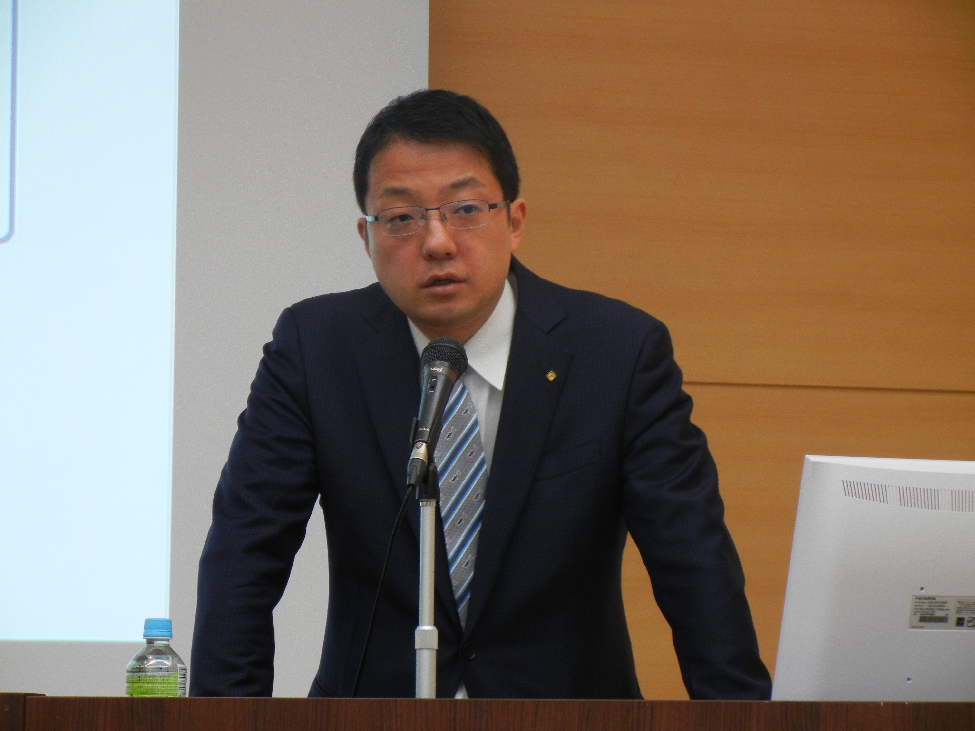 日本調剤のM＆A「店舗当たりの売り上げ重視」