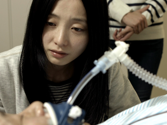 延命措置めぐる葛藤、実体験を映画化のサムネイル画像