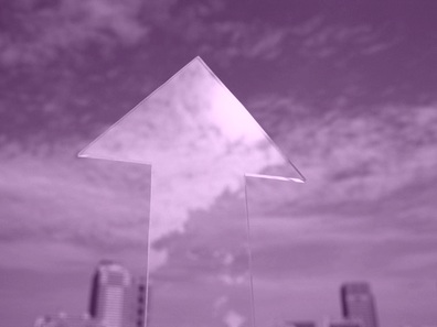 社会保障の効率化、同時改定で「徹底的に」のサムネイル画像