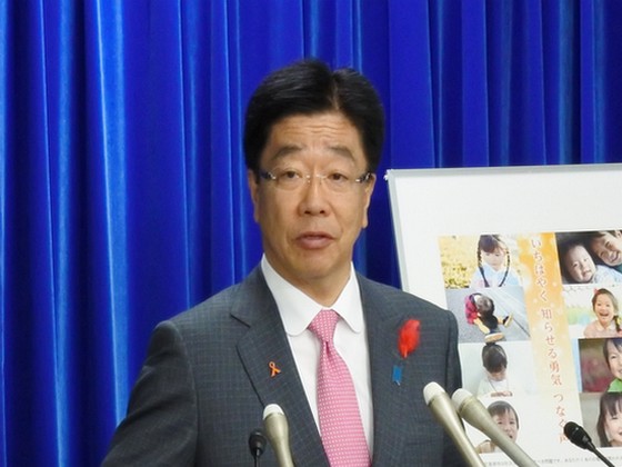 診療報酬改定率「経営状況や賃金動向など踏まえる」のサムネイル画像