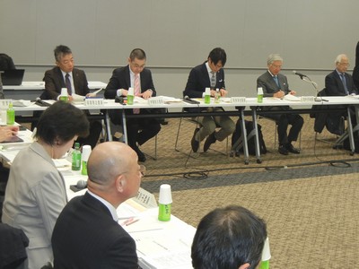 介護医療院、厚労省が施設基準案のサムネイル画像