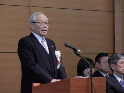 「必要な医療・介護の財源確保」を採択のサムネイル画像