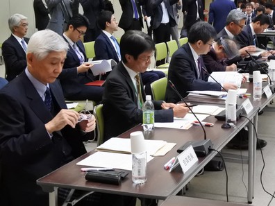 【中医協】介護施設の看取りケア要件を見直しへのサムネイル画像