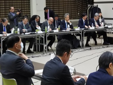 【中医協】腹膜透析・腎移植の実績など報酬で評価へ