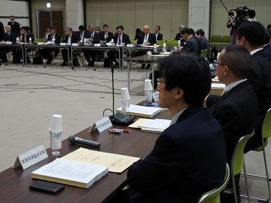 【中医協】訪問診療の看取り「居住先」に応じて評価のサムネイル画像