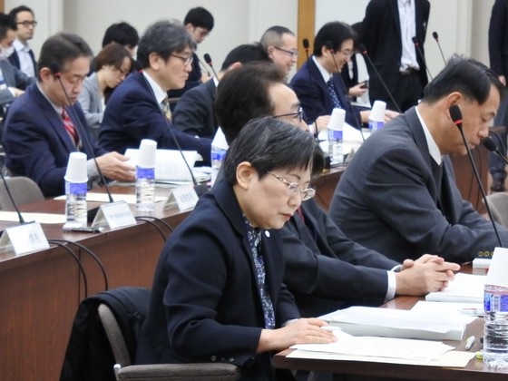 【中医協】「7対1より手厚い体制」の検討主張のサムネイル画像