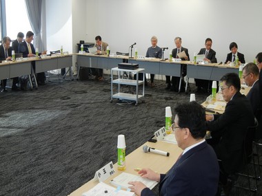 有床診の開設特例、「調整会議」の事前協議が必要に