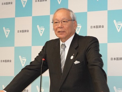 医療給付率の自動調整案、「あまりにも無責任」のサムネイル画像