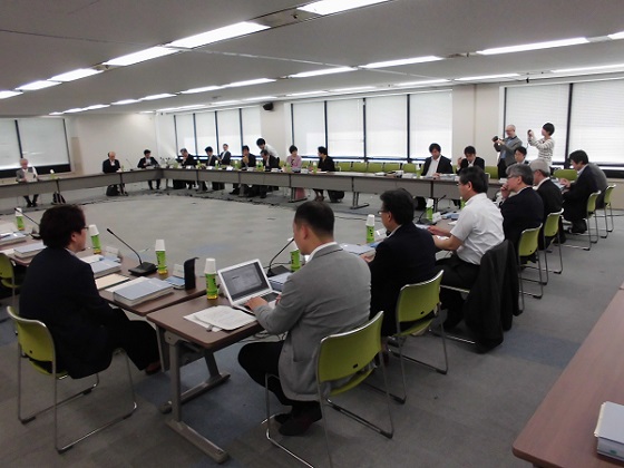 医学部定員、22年度以降は削減へ見直しのサムネイル画像