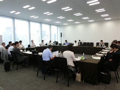 介護DB、8月から第三者提供の受付開始へのサムネイル画像