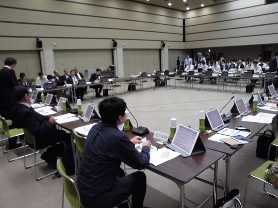  薬局を機能で分類、薬機法改正も視野のサムネイル画像