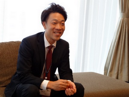 薬局の営業職からサ高住の施設長に転身