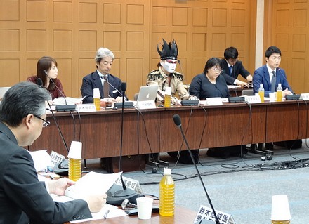 勤務医の窮状報告受け、危機的状況の周知求める意見