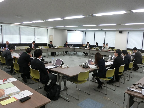 厚労省が「医療・介護DBの連結・解析」方針のサムネイル画像