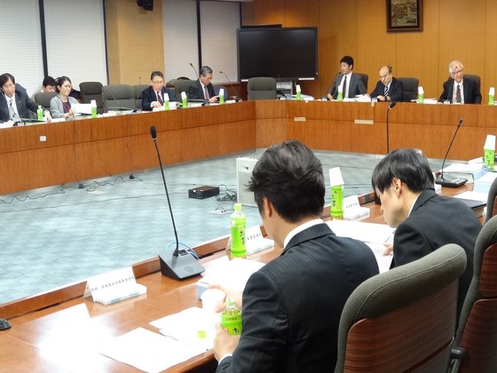 医師不足地域での勤務要件「対象拡大」が大勢のサムネイル画像