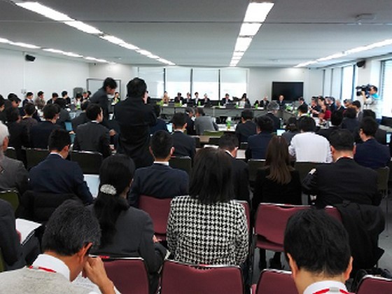 特定機能薬局、2類型で法制化へ　厚労省のサムネイル画像