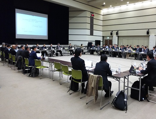 費用対効果評価、製薬業界要望に厳しい意見のサムネイル画像