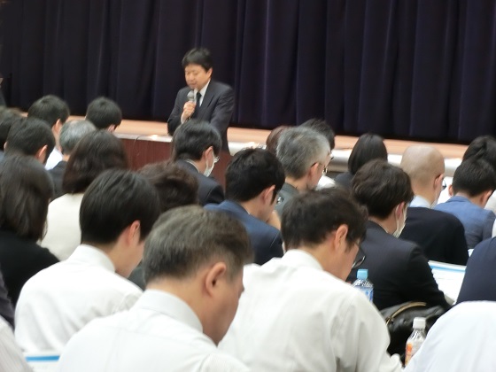 大島老健局長、「地域共生社会」で自治体の互助努力をのサムネイル画像