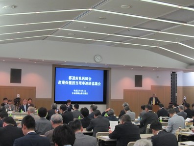 残業上限「日医は経営者の味方との印象抱く」のサムネイル画像