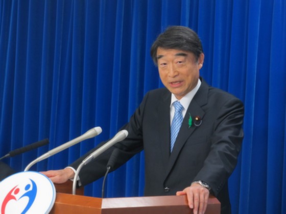 根本厚労相、介護の特定技能「しっかり準備進める」