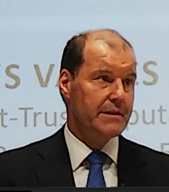 武田薬品、19年度売上高3兆3000億円見込みのサムネイル画像