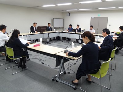 がんゲノム拠点、望ましい新規患者数は3年で百人以上