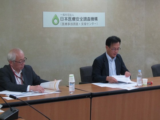 転倒・転落による頭部打撲の死亡事例を分析