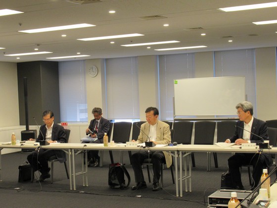 地域医療支援病院の見直しへ厚労省がたたき台提示