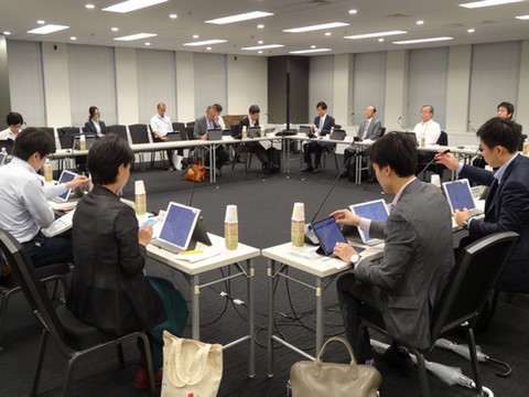 緊急避妊薬、オンライン処方を条件付きで容認へ