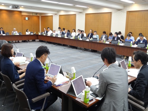 外来医療計画「開業を強制的に制限するものでない」のサムネイル画像