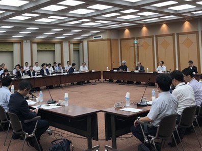 PHR推進へ検討会設置、厚労省のサムネイル画像