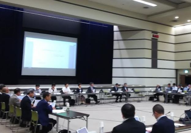 リハビリでロボットや機能的電気刺激の活用を評価のサムネイル画像