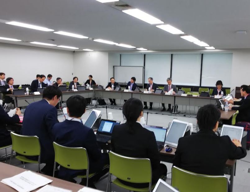 7対1・看護必要度II・DPCなどで検討結果報告へのサムネイル画像