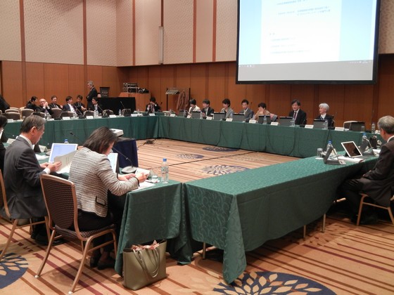 在宅患者緊急訪問薬剤管理指導料の要件緩和を提案のサムネイル画像