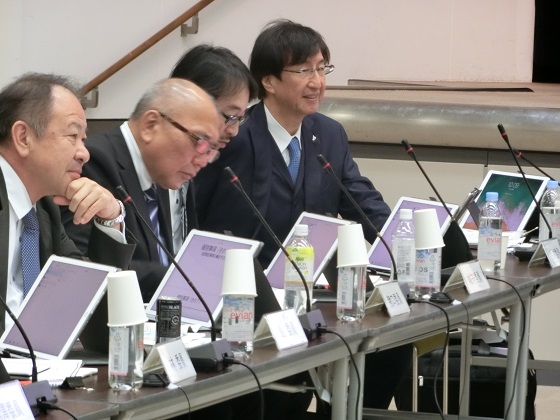 働き方改革を推進する取り組み、算定要件見直しで一致のサムネイル画像