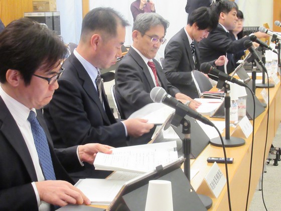 特定健診データの保険者間共有、本人同意の扱い焦点