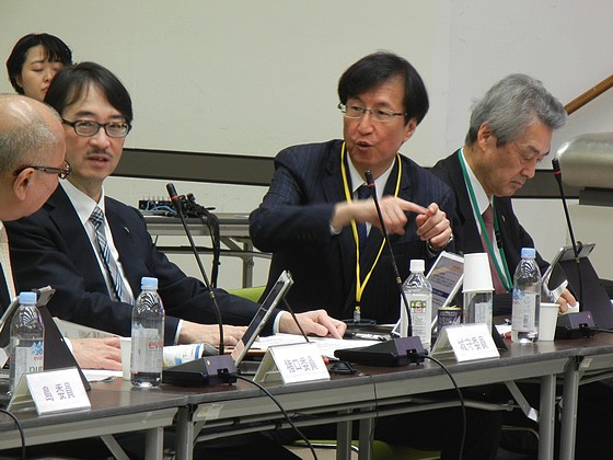 紹介状なしの定額負担、200床以上の地域支援病院に拡大のサムネイル画像