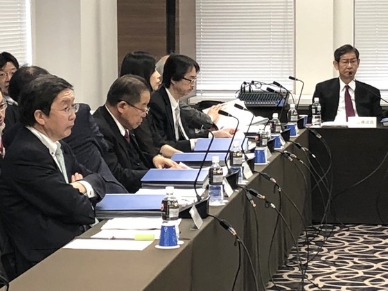 勤務医の労働時間、兼業先も通算して上限規制へのサムネイル画像