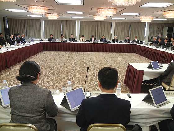 地ケア病棟、400床以上の病院は新規届け出不可にのサムネイル画像