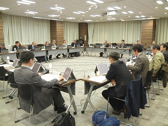 適応外薬など3件を必要性が高いと判断