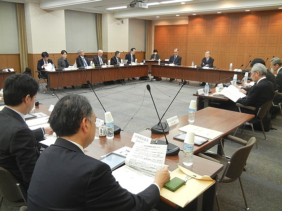 患者申出療養の件数、2年前の約3分の1