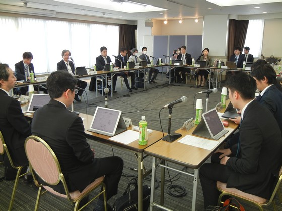 オンラインで新たな薬の処方が可能、新型コロナ特例のサムネイル画像