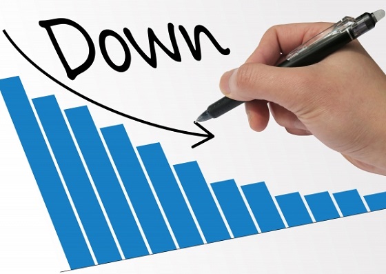 通所介護の利用者、対前年比で2割減のサムネイル画像