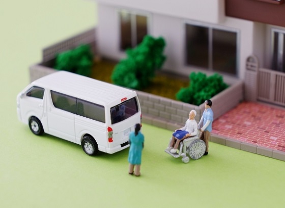 通所系サービス職員が訪問へ切り替えて支援のサムネイル画像