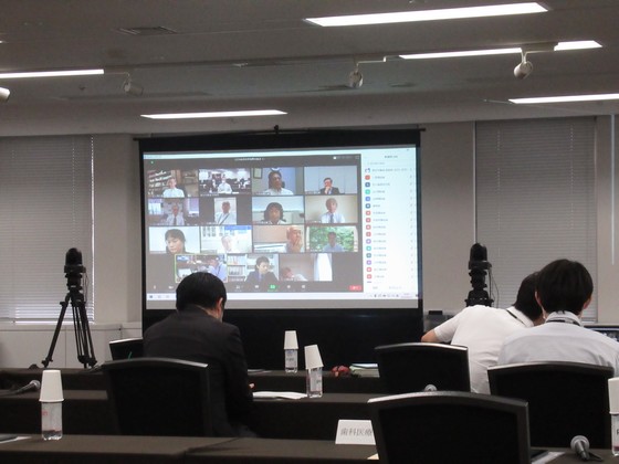 エヌトレクチニブの適応外使用を了承のサムネイル画像