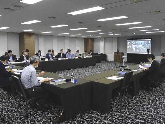 医師時短計画、開始時期など保留に